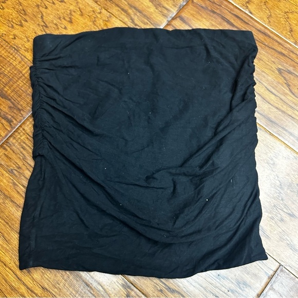 James Perse Black Ruched Mini Skirt - Picture 2 of 4